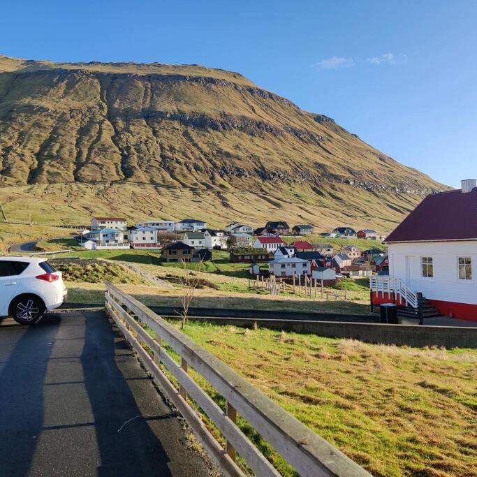 New Flat With Hot Tub - No1 Apartment Oyndarfjordur Luaran gambar